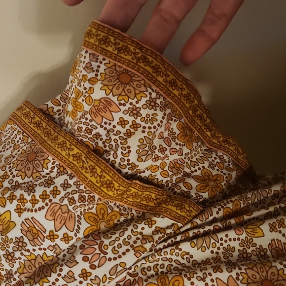 Bohemian floral blouse - Picture 2 of 4